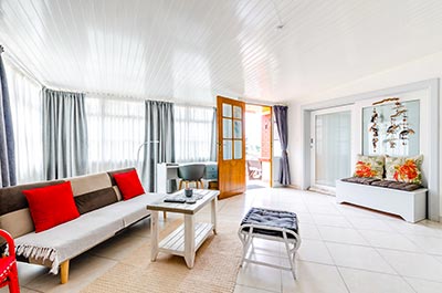 self-catering